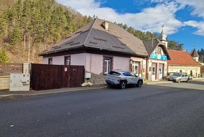 Casă individuală cu 7 camere cu Canalizare în Bran - 4