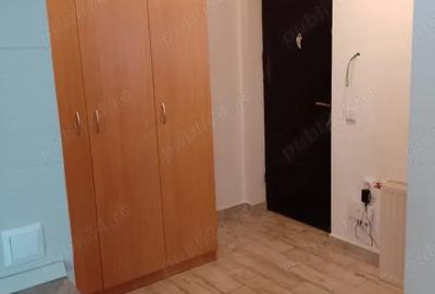 Proprietar vand apartament 2 camere . - 5