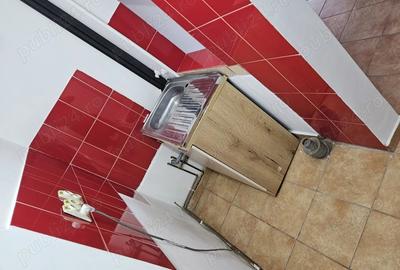 Inchiriez 60mp spatiu comercial + inca 60mp optional - 7