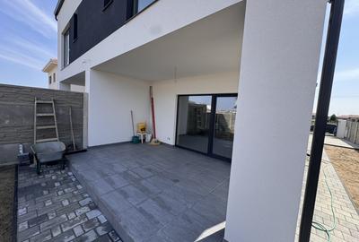 Duplex cu 4 camere cu Canalizare în Moșnița Nouă - 11