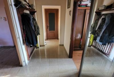 Apartament cu 4 camere decomandat în Gară - 3