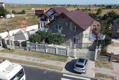Vila Adjud/Vrancea/ Teren 728 mp