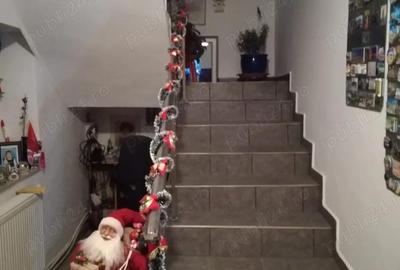 Casă cu Teren 1800 Mp în Grajduri - 4