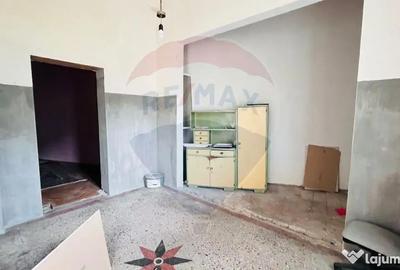 Casă cu 3 camere cu Canalizare în Eminescu - 4
