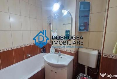 Apartament cu 3 camere semidecomandat în Central - 2
