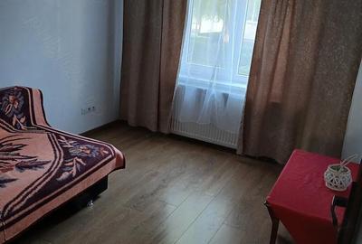 Apartament cu 3 camere decomandat în Central - 4