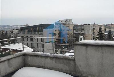 Apartament cu 2 camere decomandat, mobilat în Zorilor - 17