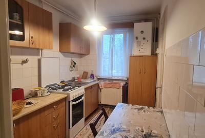 SC VIMAK IMOBILIARE vinde apartament 2 camere,b dul Zizinului,zona Gemenii - 5