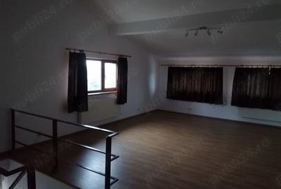 Casă cu 3 camere în Central - 3