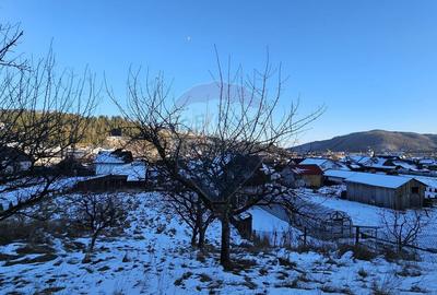 Casă cu 6 camere cu Teren 2803 Mp în Central - 26