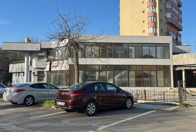 Spațiu comercial, în Sud - 3