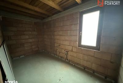 Casă cu Teren 1560 Mp în Remetea Mare - 3