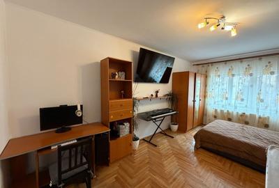 Apartament cu 3 camere, mobilat în Răcădău - 2