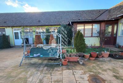 Casa individuala,independenta energetic, 5 camere,teren3783,Peciu Nou - 32