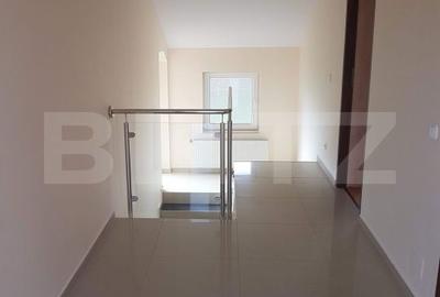 Casă cu 5 camere cu Teren 750 Mp în Moșnița Nouă - 14