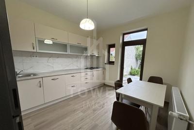 Casă individuală cu 3 camere cu Canalizare în Central - 1