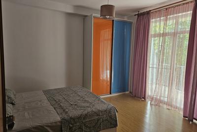 Apartament cu 3 camere decomandat în Girocului - 15