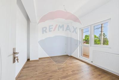 Apartament cu 3 camere semidecomandat în Nord-Vest - 3