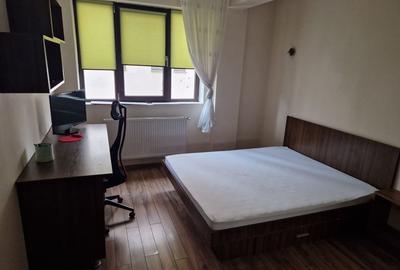 Apartament cu 3 camere decomandat în Roșu - 3
