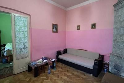 Casă cu 3 camere în Central - 4