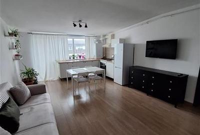 Apartament cu 2 camere decomandat, mobilat în Sânpetru
