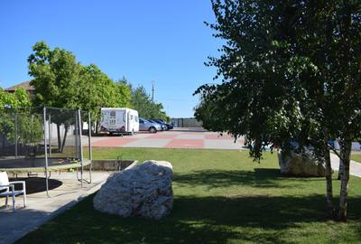Conac lac Snagov cu ponton - 7