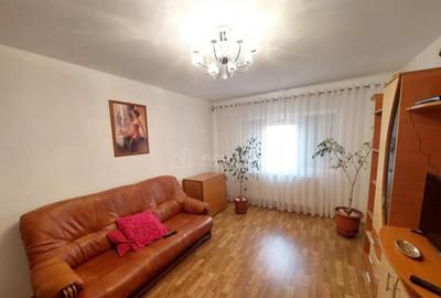 3 camere, decomandat, 65 mp UTILI, etaj 4, Piata Dorobanti I - 1