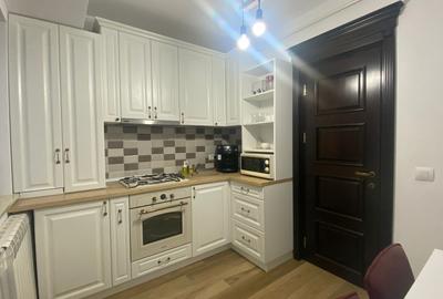 Apartament cu 3 camere decomandat, mobilat în Galata - 5