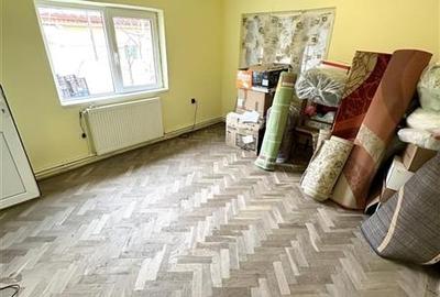 Casa de vanzare din BCA in inima orasului, zona Coiciu - 2