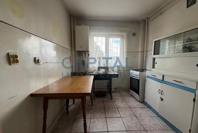 FARA COMISION! Apartament decomandat, 2 balcoane, etaj 2/8 - 3