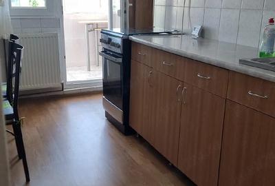 Apartament cu 2 camere decomandat în Mircea cel Bătrân - 3
