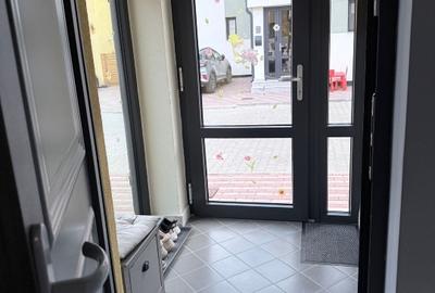 Duplex cu 4 camere cu Teren 38 Mp în Calea Romanului - 2