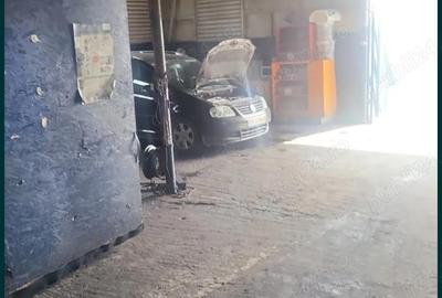 Spațiu comercial, de 500 mp, în 2 Mai - 3