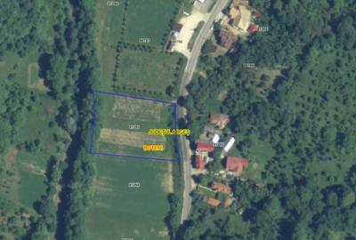 Oportunitate excelenta de investi?ie in comuna Boteni - 1