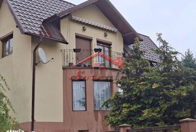 Casă cu 4 camere în Ghioșești - 2