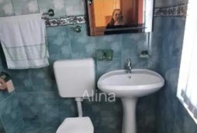 Casă cu Teren 730 Mp în Pietroasa - 2