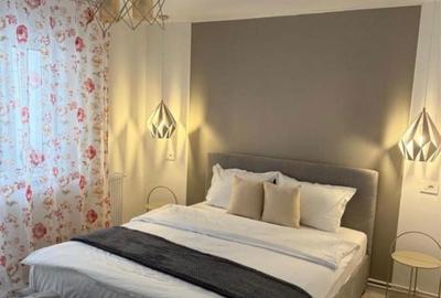 Apartament cu 2 camere decomandat în Petros - 2