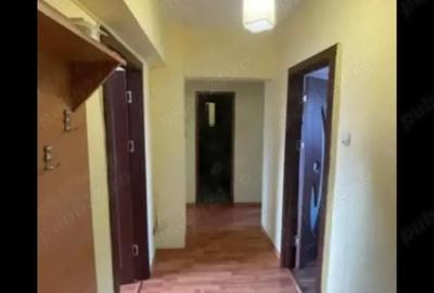 Apartament cu 3 camere decomandat în 1 Mai - 1