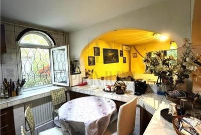 GIROCULUI - VLADEASA - PARTER - 3 CAMERE - 2 BAI - 2 BALCOANE - CLIMA GIROCULUI - VLADEASA - PARTER - 3 CAMERE - 2 BAI - 2 BALCOANE - CLIMA - 2