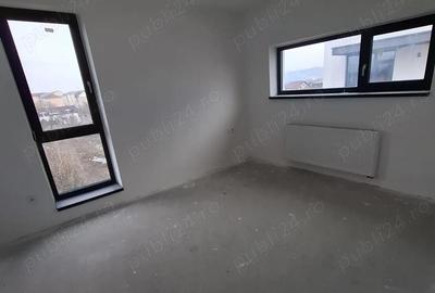Apartament cu 3 camere decomandat în Central - 2