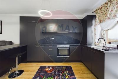 Apartament cu 2 camere semidecomandat, mobilat în Sânpetru - 3