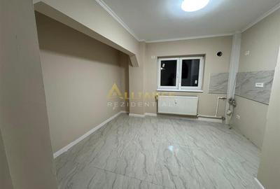 Apartament 3 camere, decomandat - 300 m de Metrou Aparatorii Patriei - Renovat - 2