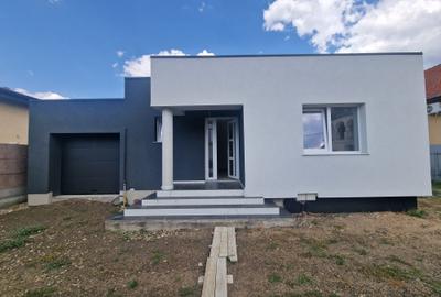 360IMOBILIARE propune spre vânzare o casă individuală pe parter