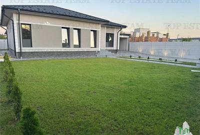 Casa inidividuala, superba pe parter, cu garaj si 4 camere spatioase, si toate u - 1