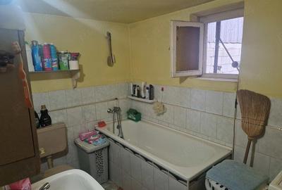 Casă cu 3 camere cu Teren 671 Mp în Central - 9