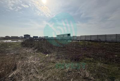 Teren Construcții intravilan de 826 mp, în Nord - 2