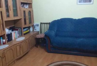Casă cu 4 camere cu Teren 3800 Mp în Sălcioara - 3