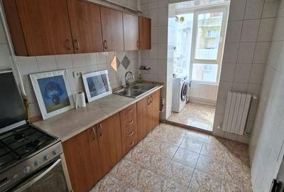 Spațiu comercial, de 30 mp, în Tomis II - 3