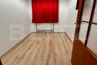 Apartament cu 4 camere decomandat în Batiz