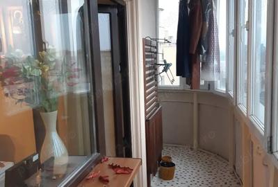 Vanzare garsoniera confort 1 Lacul Tei, et 8 din 10, 42mp, renovata si mobilata - 3